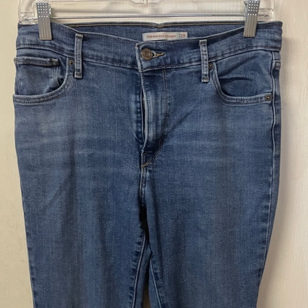 Levi’s 724 Jeans